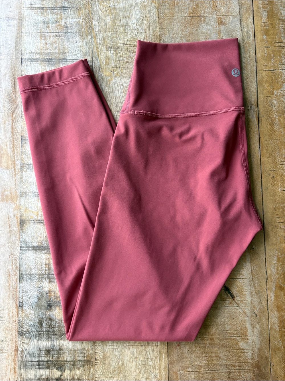 NWOT Lululemon Leggings size 6